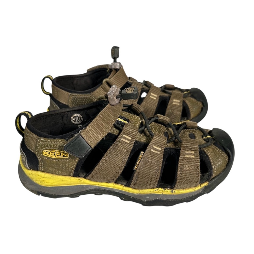 KEEN Newport H2 Velcro Water Sandals in green